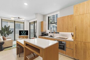 Fridge, stovetop, dishwasher, coffee/tea maker - Premium 2BR Condo | FIFA Fan Fest | Skyline Pool (Miami)