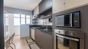 Basic Apartment | Private kitchen