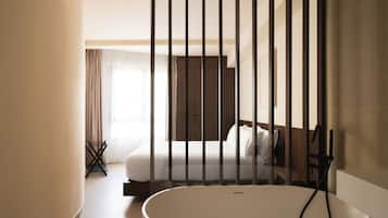 Appartamento Comfort, 2 camere da letto | Con stile personalizzato, con arredamento individuale, una scrivania