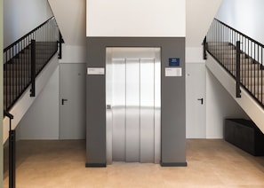 Photo non classée, 2 sur 8, bouton