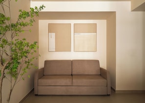 Studio - wheelchair accessible | Individually decorated, individually furnished, desk, laptop workspace - Limehome Bilbao Zunzunegui (Bilbao)