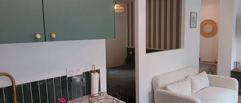 1 soverom, strykejern/-brett, wi-fi og sengetøy