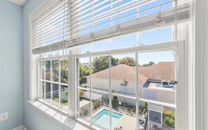 Interior - 4 Bedroom Townhouse, sleeping 12, Walk to the Beach, FREE Linens & Towels (Ocean City)