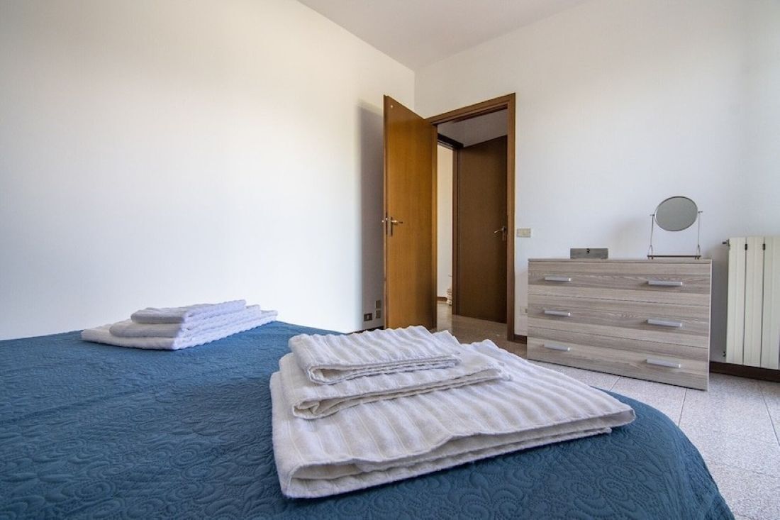 1 chambre, fer et planche à repasser, lit parapluie, Wi-Fi gratuit