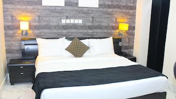 Deluxe Room, Balcony, City View