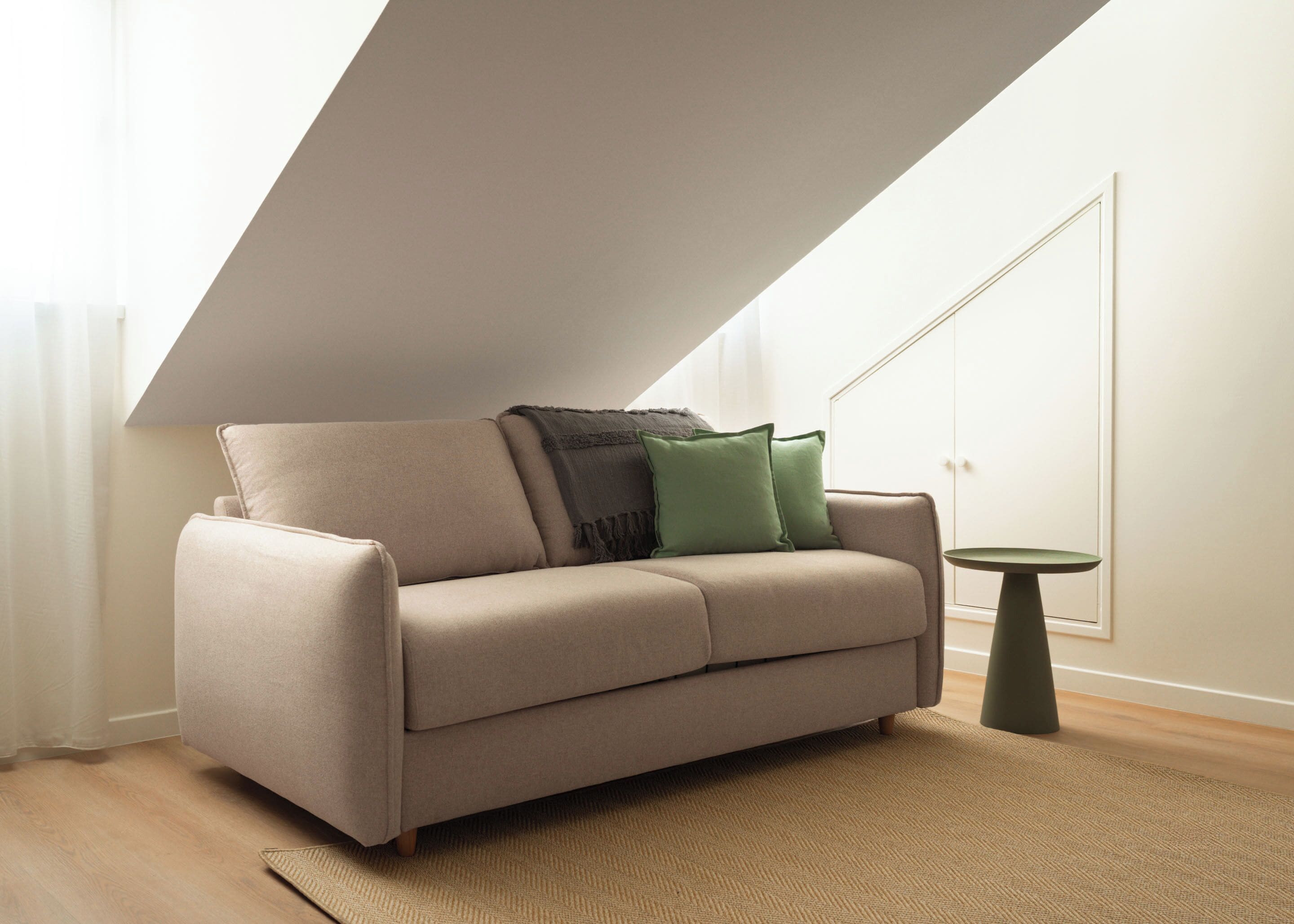 Suite with Sofa Bed | Individually decorated, individually furnished, desk, laptop workspace