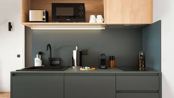 Suite | Cocina privada | Máquina de café espresso y hervidor eléctrico