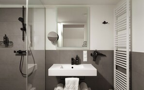 Classic Double Room - Limehome Versailles Rue du Bailliage (Versailles)