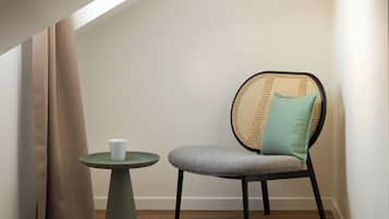 Decoración personalizada, muebles diferentes y escritorio