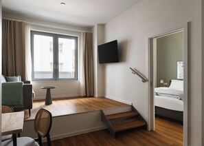 Classic Double Room - Limehome Versailles Rue du Bailliage (Versailles)