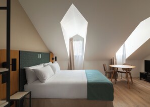 Suíte | Individualmente decorados, individualmente mobiliados, escrivaninha