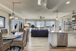 Dining - 3205 Seacrest – Oceanfront Corner Villa with Panoramic Atlantic Views (Hilton Head Island)