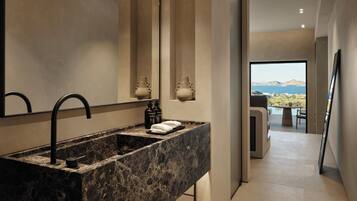 Shower, free toiletries, hair dryer, bathrobes