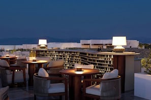 Bar (di hartanah)