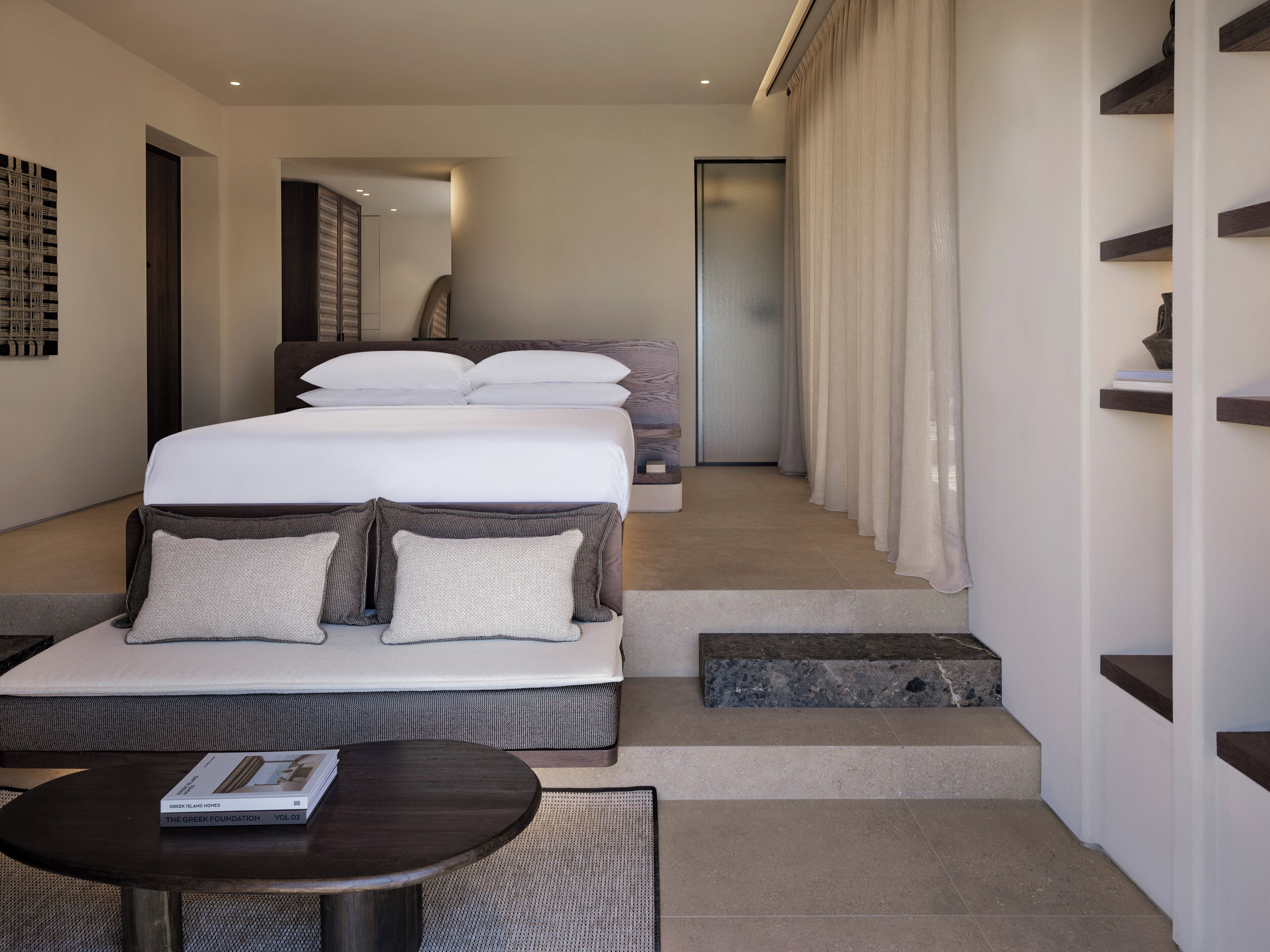 Estate Suite Private Pool Sea View | Ropa de cama de alta calidad y caja de seguridad en la habitación 