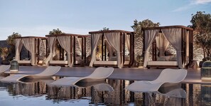 Outdoor pool, open 9:00 AM to 7:00 PM, pool loungers - Oroséa Paros - Adults Only (Paros)