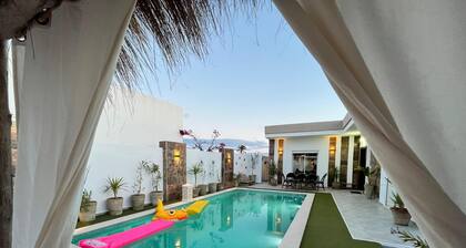 Entire Villa with Private Pool & Total Privacy