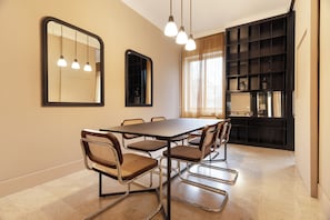 Dining - Brera Apartments in Sant'Ambrogio (Milan)