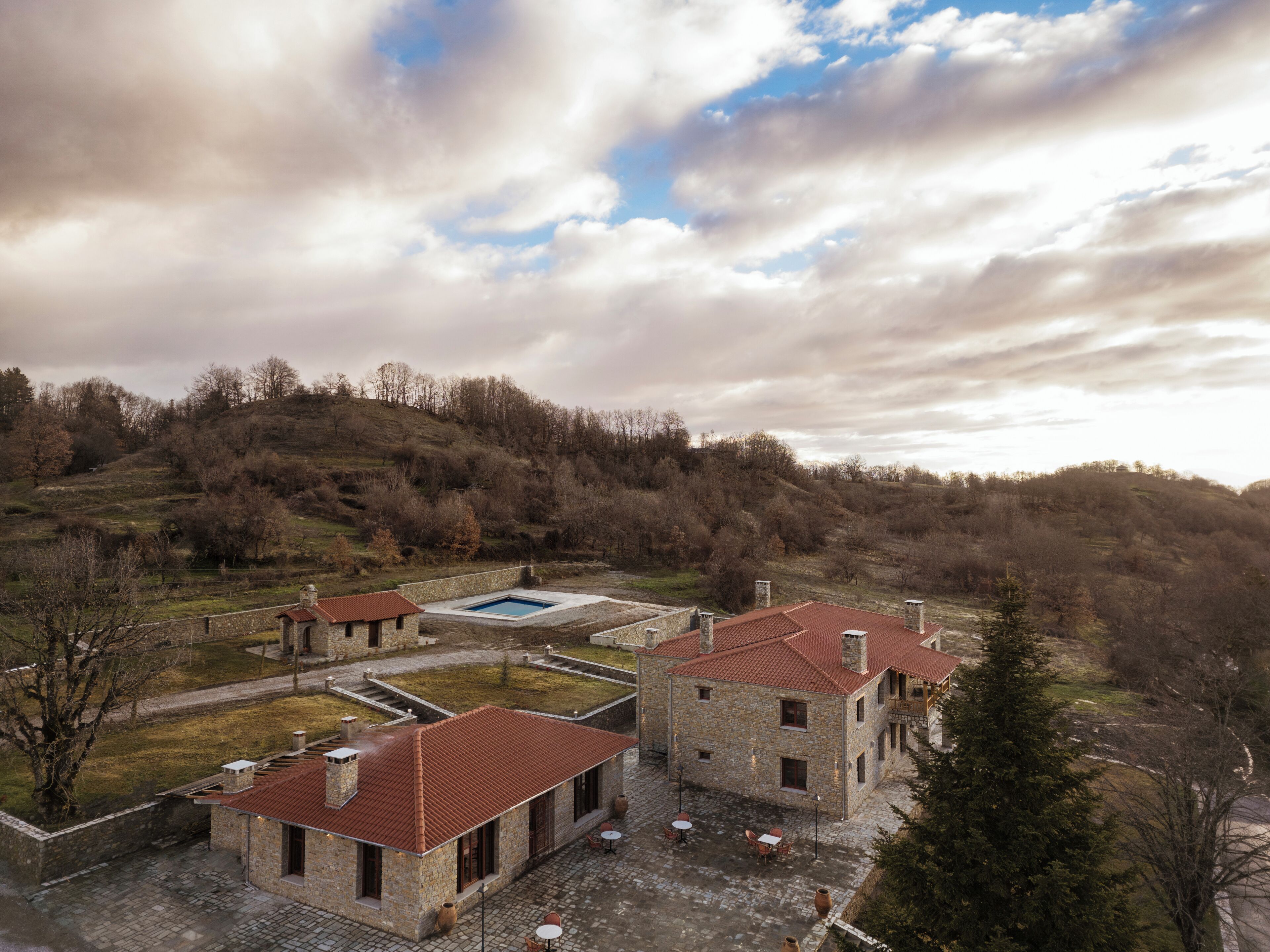 บริเวณภายนอก