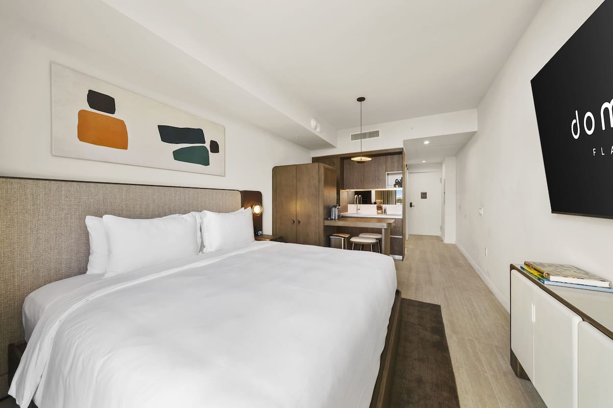 Yksilöllisesti sisustettu, yksilöllisesti kalustettu