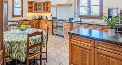Elegant Family Villa Close to Manacor
