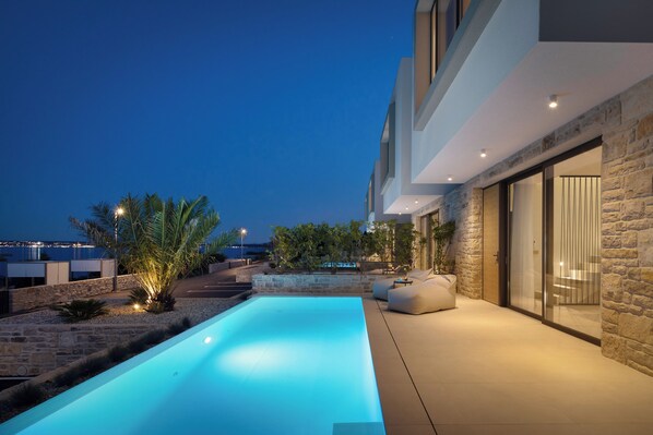 Pool - The Palms Resort Villa Beach One with Pool (Tkon)