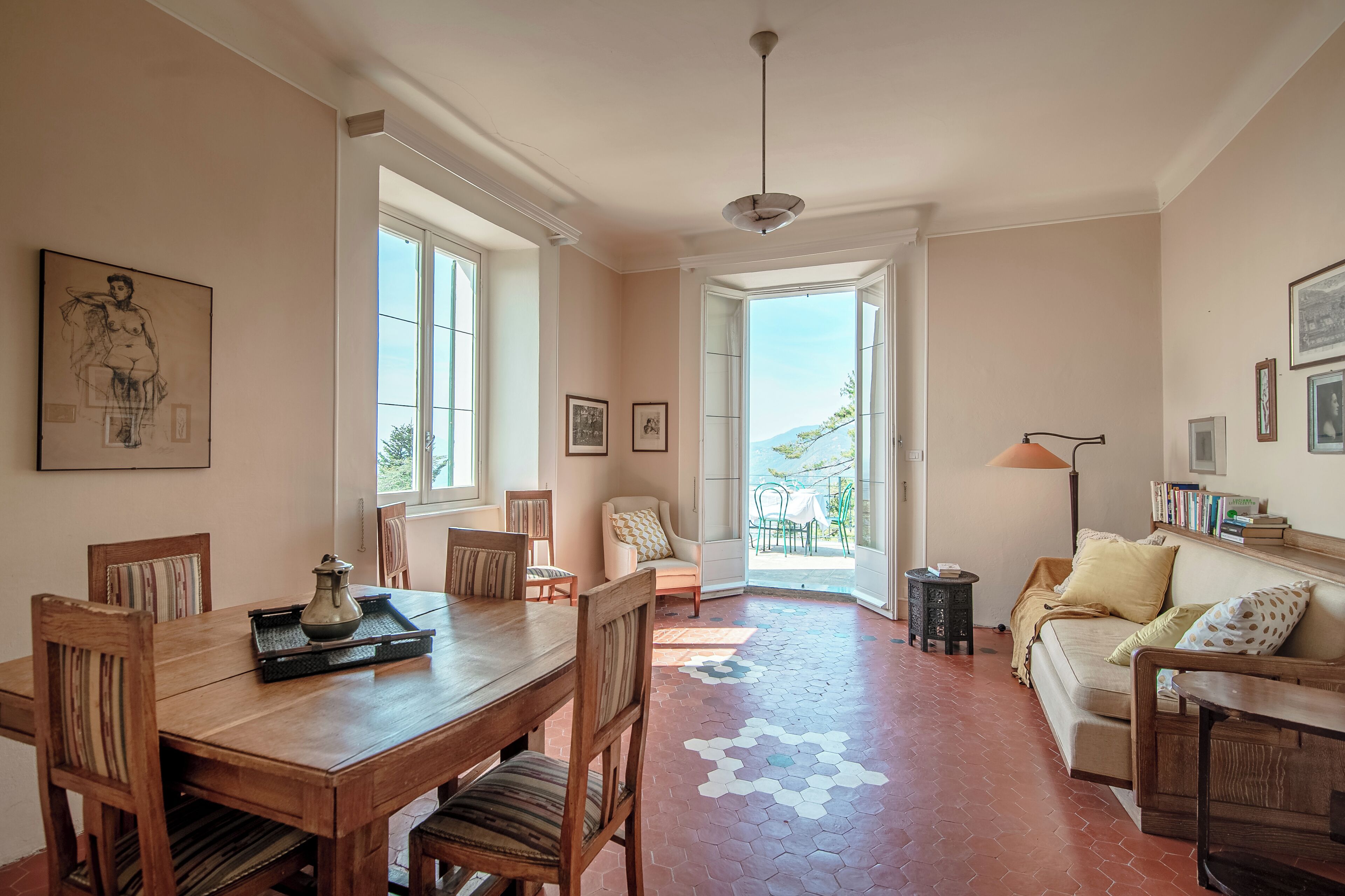 Apartment, Lake View | Dining room