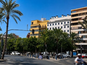 Exterior - easyHotel Alicante Centro (Alicante)