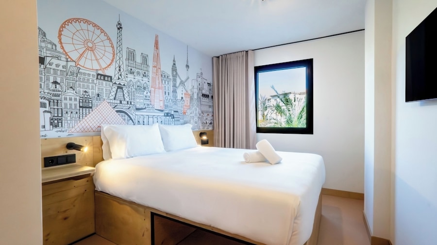 easyHotel Alicante Centro