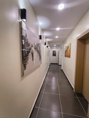 Interior - C & C Luxury Suites (Lagos)
