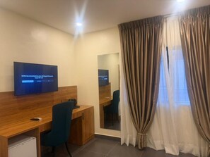 Habitación Deluxe, vistas a la ciudad | Interior