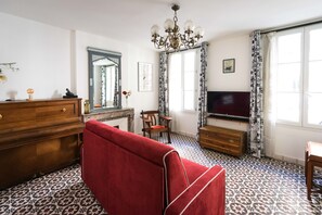 Fernseher, Videospiele, Stereoanlage