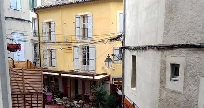 Appartement « City Center Forcalquier » avec balcon