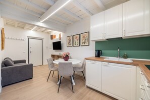 Interior - Lorenzo's Home (Firenze)