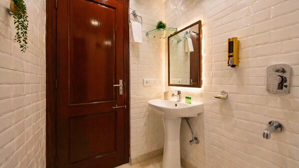Bathroom - Jungle Nest Retreat Resort (Ramnagar)