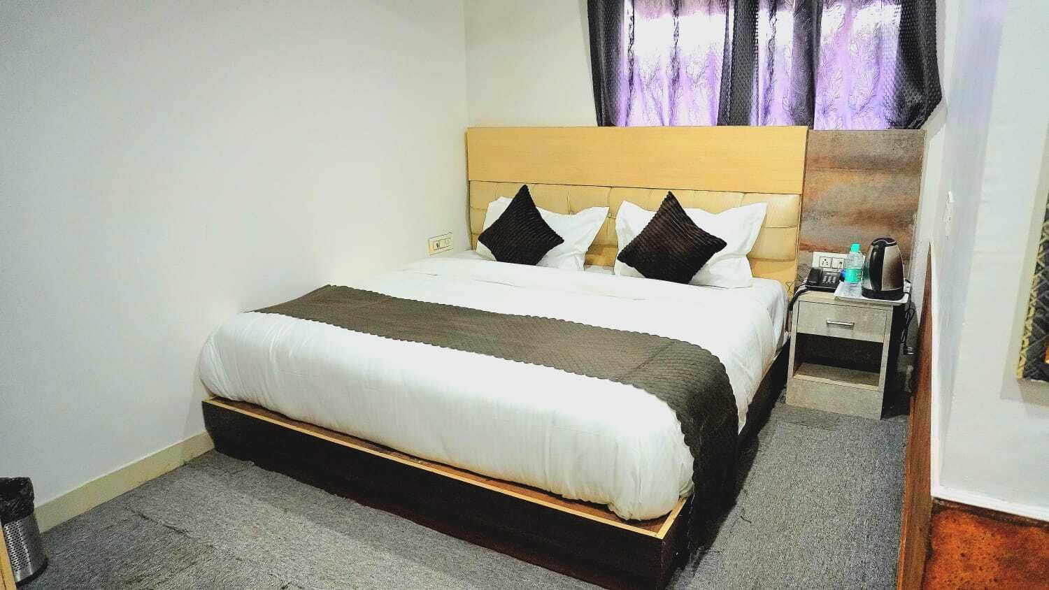 Deluxe Room, Garden View