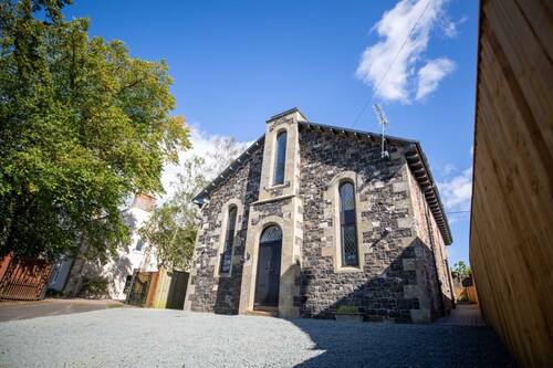 Stunning 3 Bed Converted Village Hall