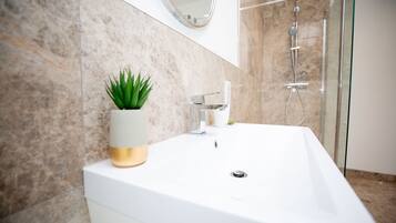 Combinazione doccia/vasca, vasca da bagno a immersione totale