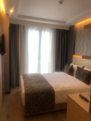 Standard Double Room - Heya Hotel (Beyoğlu)