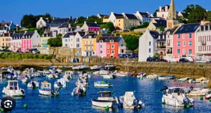 Guest Room with High-Speed Wi-Fi, Near the Beach