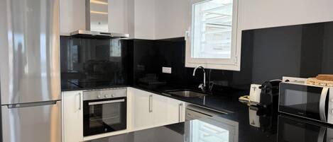 Fridge, microwave, oven, dishwasher