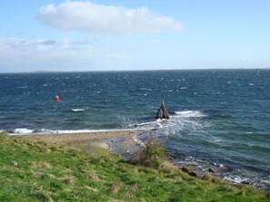 Beach - Christopher Avenue 72 (Brouwershaven)