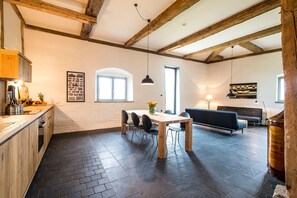 Nicht klassifiziertes Bild, 3 von 22, Schaltfläche