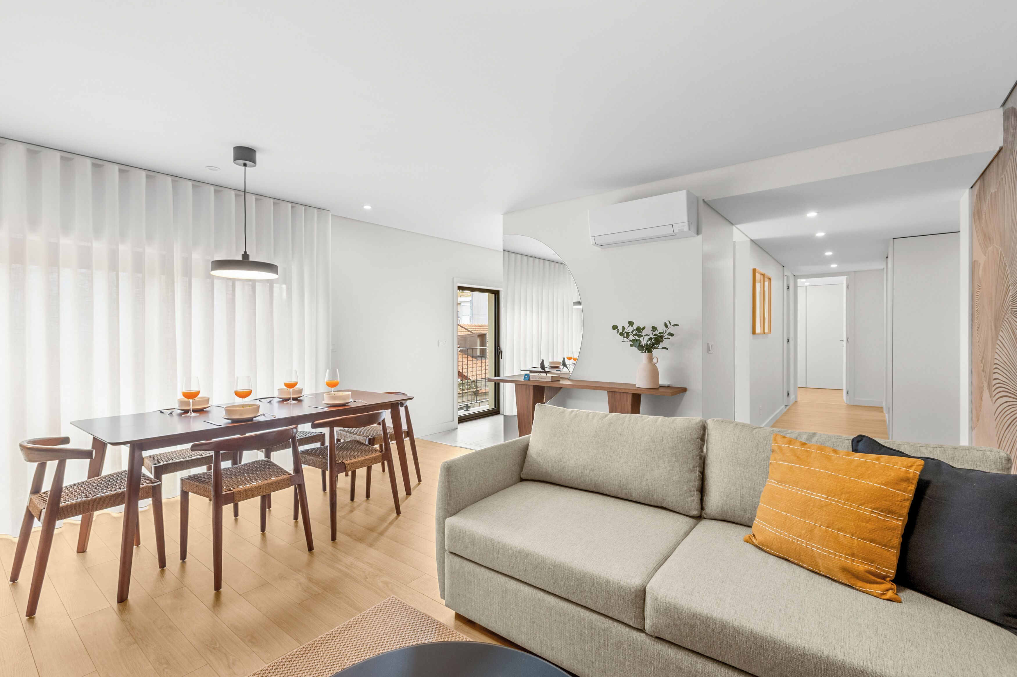 Family Apartment, 2 Bedrooms, Non Smoking | Living area