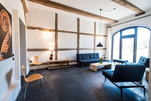 Nicht klassifiziertes Bild, 2 von 20, Schaltfläche