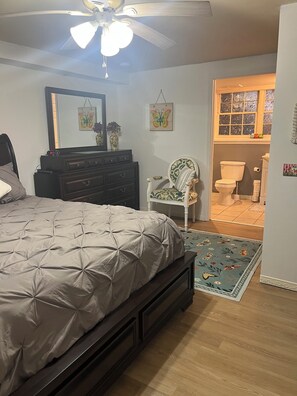 Unclassified image, 5 of 20, button