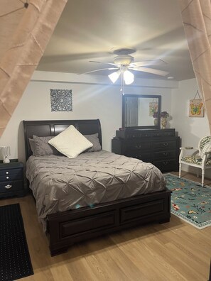 Unclassified image, 2 of 20, button