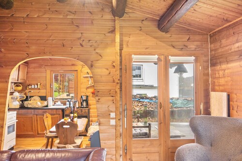 Maison en bois « Holzhaus Harzville » avec terrasse privée, jardin et Wi-Fi