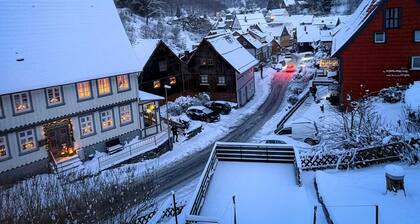 Ferienhaus Adelheid mit einmaligem Blick, privater Terrasse und WLAN