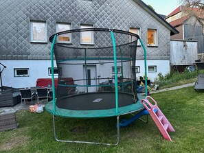 Unclassified image, 4 of 16, button - Apartment 'Silbergarten' with Wi-Fi (Clausthal-Zellerfeld)